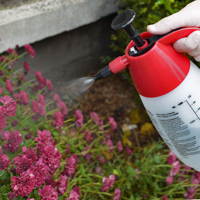 48oz Chapin Multi-Purpose Handheld Compression Sprayer in Use